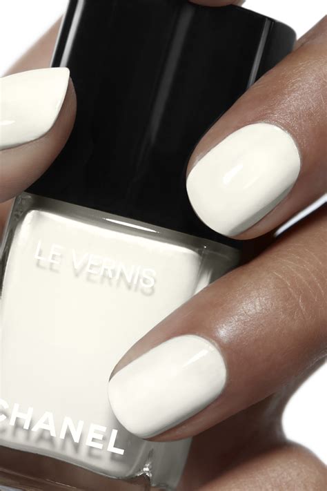 LE VERNIS Longwear nail colour 101 